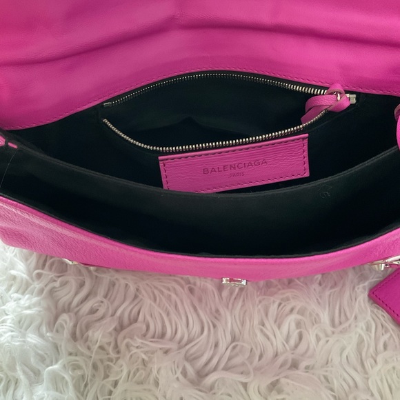💖 Balenciaga metallic edge lambskin envelop clutch bag Rose 💖 - Picture 12 of 14